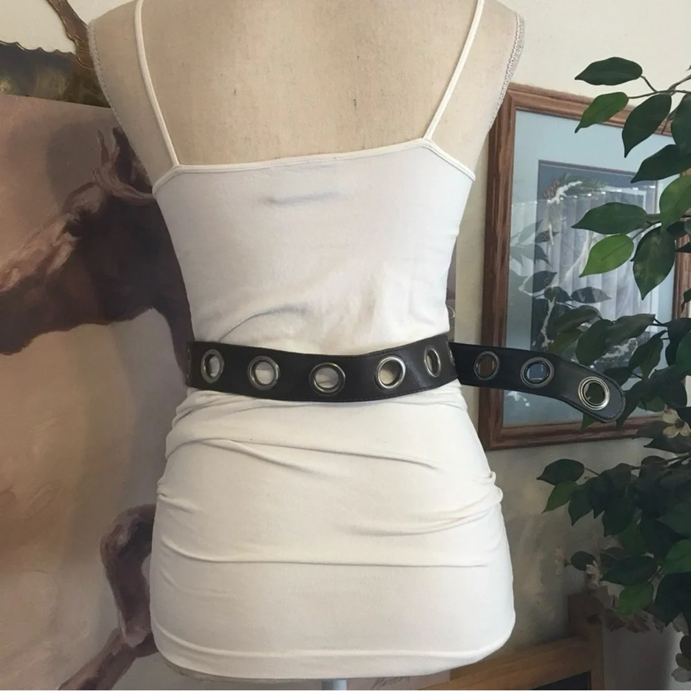 Jordache dark brown aged silver grommet belt M/L